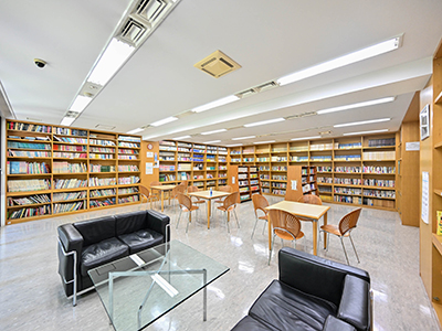 ライブラリー｜ファミールグラン高井戸デュープレックス