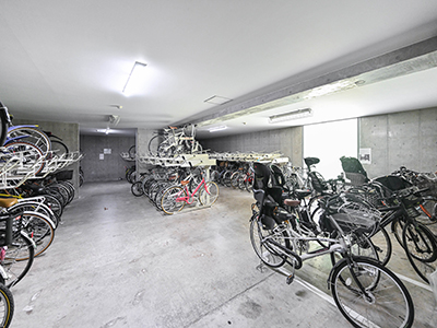 駐輪場｜ファミールグラン高井戸デュープレックス